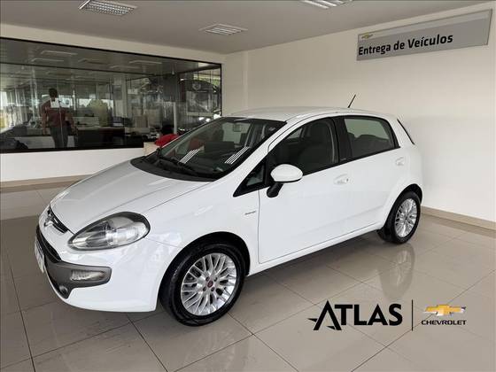 FIAT PUNTO 1.6 ESSENCE 16V FLEX 4P AUTOMATIZADO FIAT PUNTO 1.6 ESSENCE 16V FLEX 4P AUTOMATIZADO